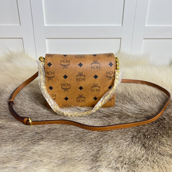 💋 MCM Mini Accordion Bag - Picture 4 of 10